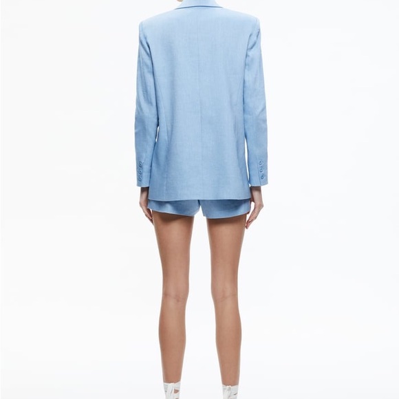 Alice + Olivia Linen Blazer - Picture 5 of 8